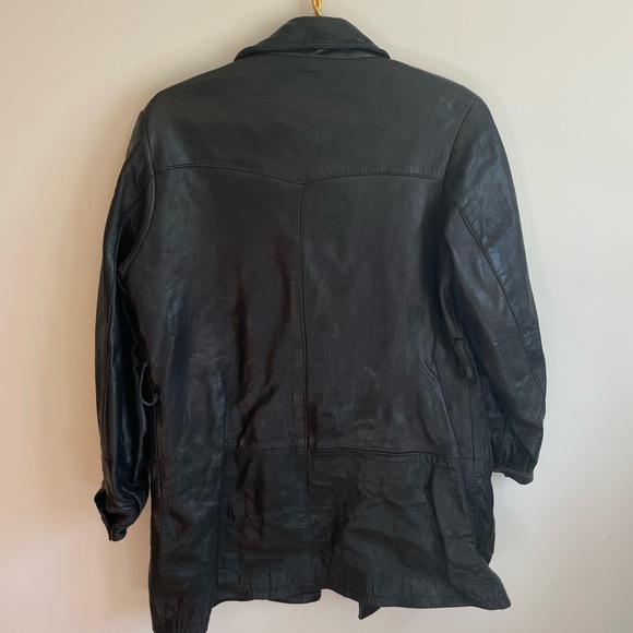 Leather jacket - Picture 8 of 9